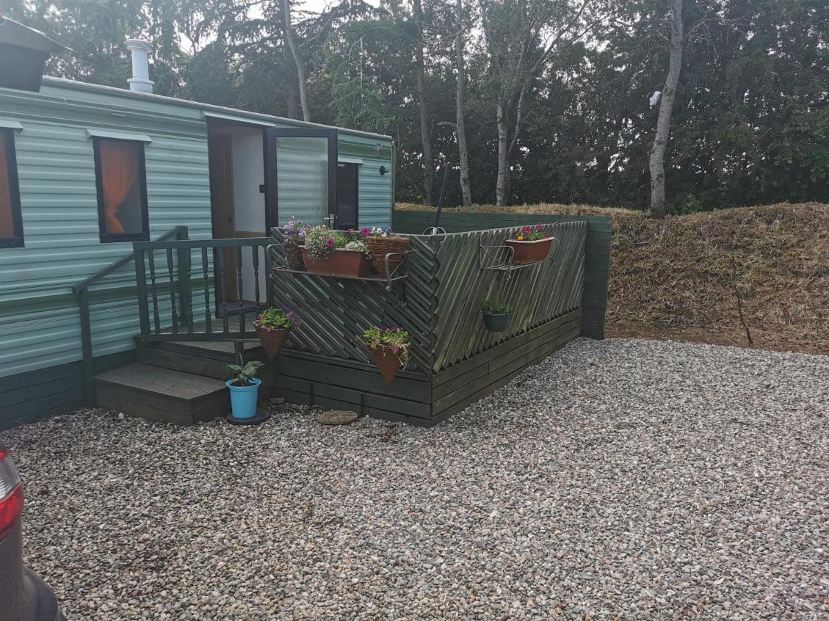 Villa Lochlands Caravan Park X Forfar Exterior foto